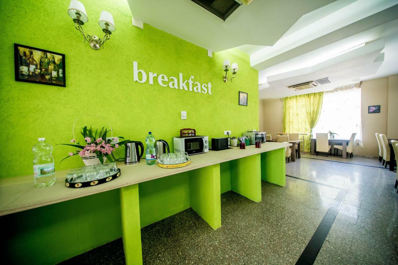 Hotel Darosy Арад Экстерьер фото