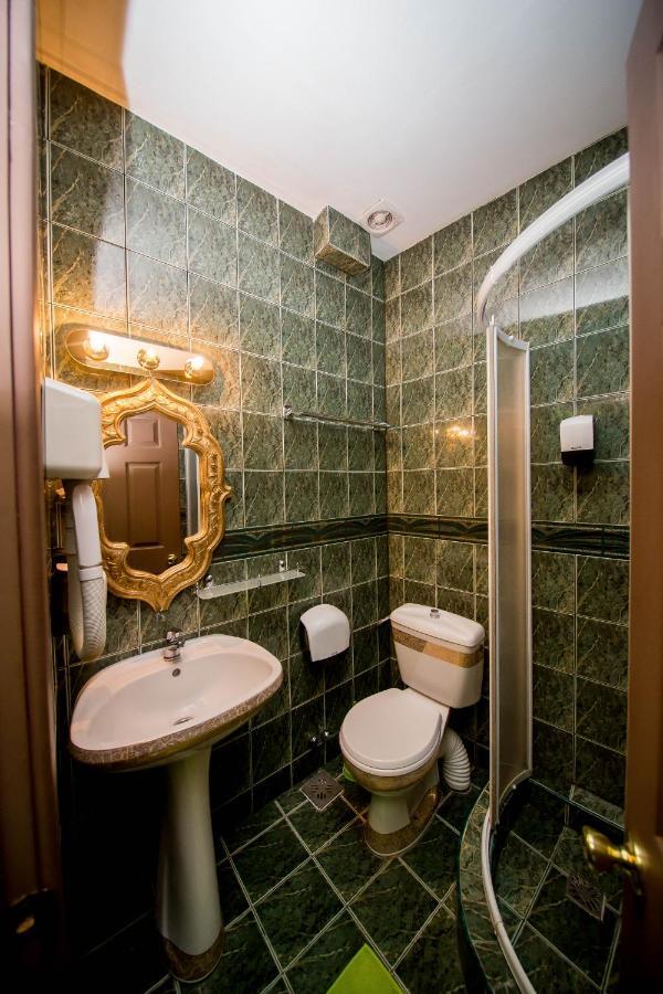 Hotel Darosy Арад Экстерьер фото