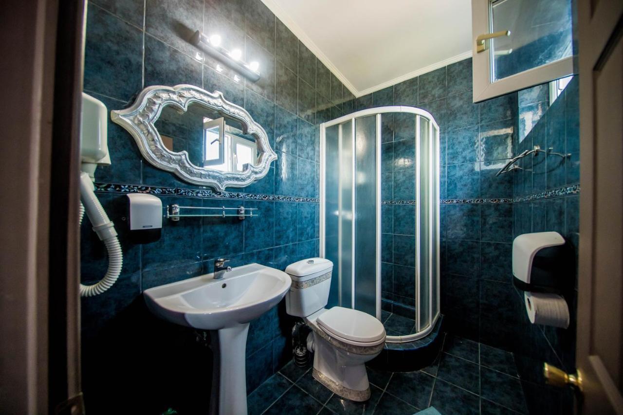 Hotel Darosy Арад Экстерьер фото